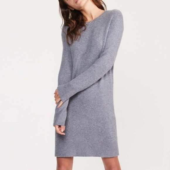 Lou Grey Long Sleeve Sweater Dress Size 
